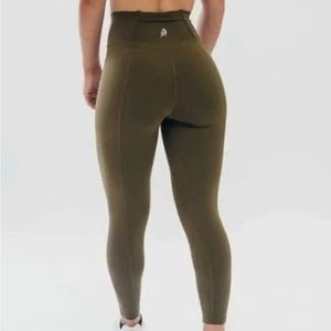 Ptula Julianna tights medium